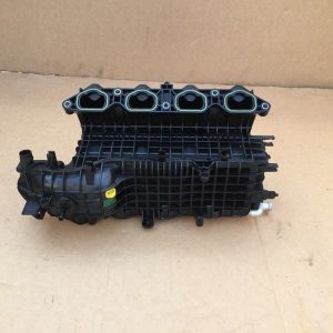 04E129709Q 04E145749B Galerie admisie VW Golf 7 1.4 tsi CUK GTE - Dezmembrari Auto