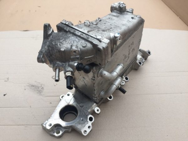 Galerie admisie VW Golf 7 2.0 tdi 04L129 766 AJ 04L129766AJ - Dezmembrari Auto