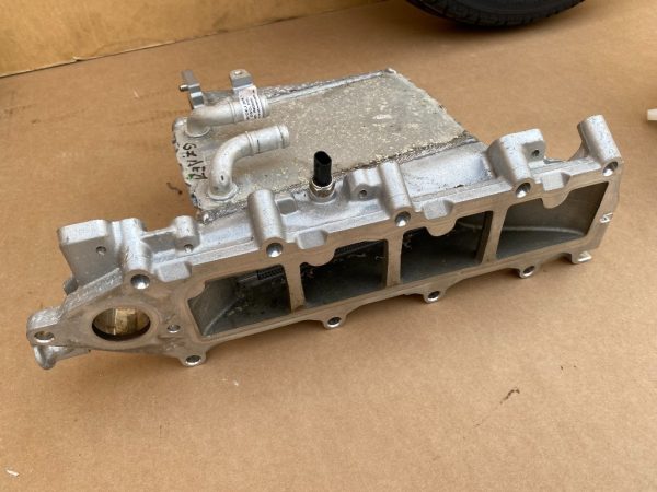 Galerie admisie VW Golf 7 2019 04L129766AL 04L 129 766 AL la 0 km - Dezmembrari Auto