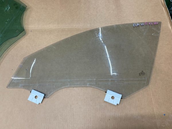 Geam duplex usa stanga fata BMW G11 G12 M 760 LXiA seria 7 din 2017 - Dezmembrari Auto