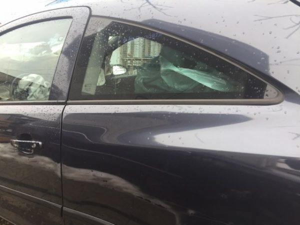 Geam fix caroserie stanga dreapta spate Opel Corsa D 2007 coupe - Dezmembrari Auto