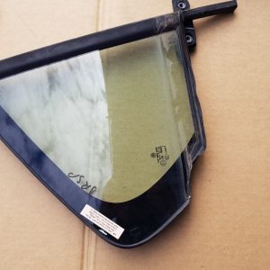 Geam fix dreapta spate VW Jetta 2016 - Dezmembrari Auto