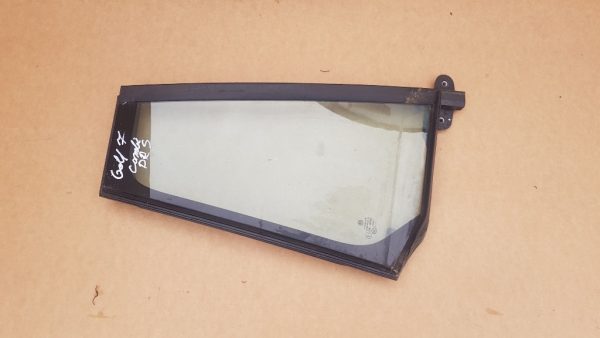 Geam fix usa dreapta spate VW Golf 7 variant - Dezmembrari Auto