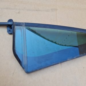 Geam ionizat fix usa stanga spate VW passat B8 combi - Dezmembrari Auto