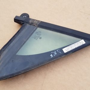 Geam mic usa dreapta fata VW Passat B8 - Dezmembrari Auto