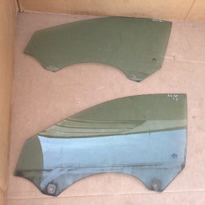 Geam stanga fata Audi A3 8P din 2004-2012 - Dezmembrari Auto