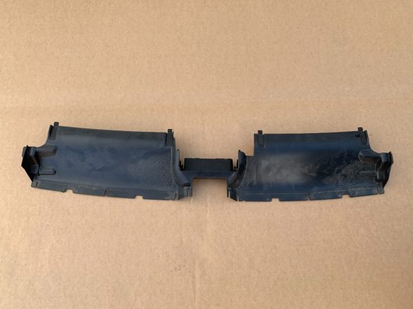 Ghidaj aer trager VW Passat B8 facelift 2020 3G0121330G 3G0 121 330 G - Dezmembrari Auto