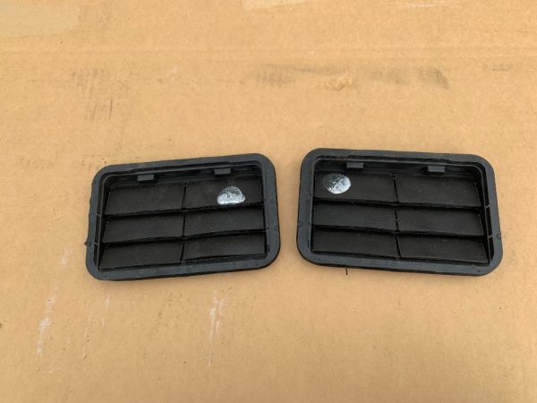 Grila grile aerisire Ford Mondeo Mk5 2018 AG13-B280B63-AC - Dezmembrari Auto