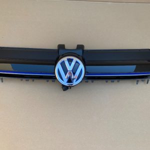 Grila radiator GTE VW Golf 7 2015 5GE853655B 5GE 853 655 B - Dezmembrari Auto