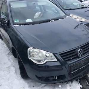 Grila radiator VW Polo 9N 2008 hatchbach 1.2 BBM - Dezmembrari Auto
