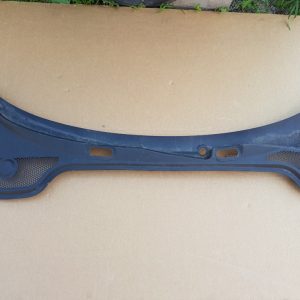 Grila stergatoare Audi A3 8P 8P1819415E 8P1 819 415 E - Dezmembrari Auto