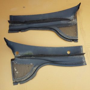Grila stergatoare dreapta VW Passat CC 2016 3C8819404A 3C8 819 404 A - Dezmembrari Auto