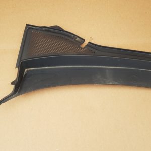 Grila stergatoare stanga VW Passat B8 volan dreapta 3G1819403E 3G2819403E - Dezmembrari Auto