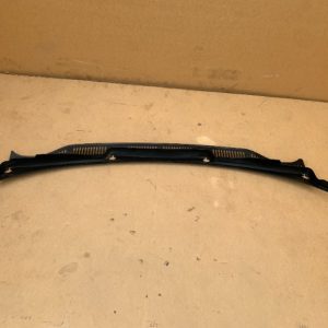 Grila stergator VW Caddy 2005 2006 2007 2008 2009 2K0819403 2K0 819 403 - Dezmembrari Auto