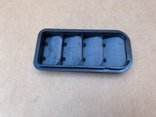 Grila ventilatie bara VW ID3 ID.3 7N0819465E 7N0 819 465 E - Dezmembrari Auto