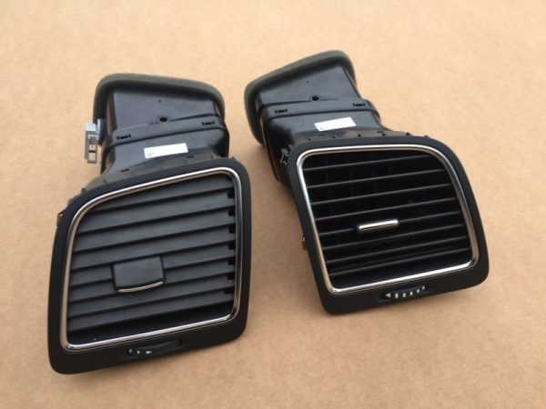 Grila ventilatie bord dreapta VW Sharan 7n din 2015 7N0819704D 7N0 819 504 D - Dezmembrari Auto