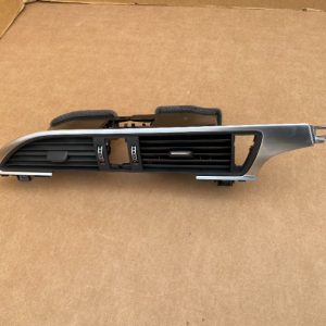 Grile ventilatie centrale Audi A6 C7 2016 4G1820951 4G1 820 951 la 0 km - Dezmembrari Auto