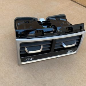 Grile ventilatie spate BMW G11 G12 M 760 LXiA seria 7 din 2017 - Dezmembrari Auto