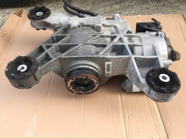 Grup diferential / transmisie spate VW Passat B 4Motion 0CR 525 229 0CQ 907 554 D - Dezmembrari Auto - imagine 2