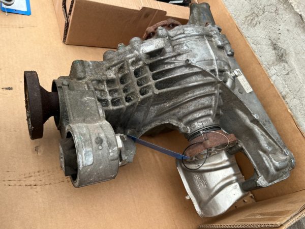 Grup spate diferential Audi A4 A6 A5 Q5 FY 0D2500043H 0D2500043J 0D2 500 043 J 0G2500043D 0G2 500 043 D - Dezmembrari Auto