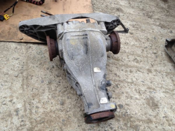 Grup spate sau diferential Audi A4 8K A5 8T 2.0 tdi din 2010 - Dezmembrari Auto