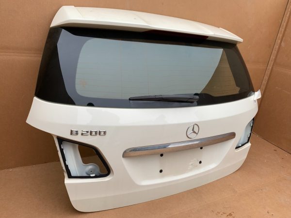 Haion alb cu luneta Mercedes B class B200 W246 - Dezmembrari Auto