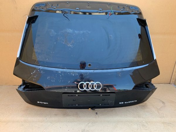 Haion fara luneta Audi E-Tron 2021 4KE 827 025 B 4KE827025B - Dezmembrari Auto