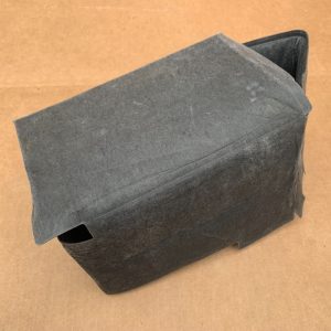 Husa baterie VW Passat B8 5Q0915411B 5Q0 915 411 B - Dezmembrari Auto
