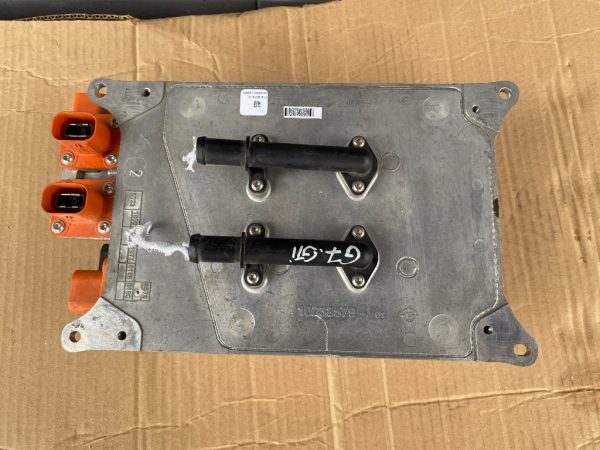Incarcator baterie VW Golf 7 GTE hybrid 5QE915682J 5QE 915 682 J - Dezmembrari Auto