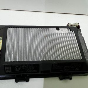 Incarcator wireless VW Passat B8.5 din 2022 la 0 km 3G0980611 3G0980611 - Dezmembrari Auto