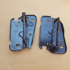 Incuietoare capota stanga dreapta VW Arteon 8S0823186D 8S0823185D - Dezmembrari Auto