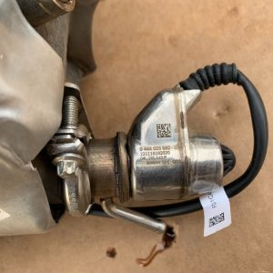 Injector Adblue VW Arteon 2.0 tdi 04L131113P 04L 131 113 P la 0 km - Dezmembrari Auto