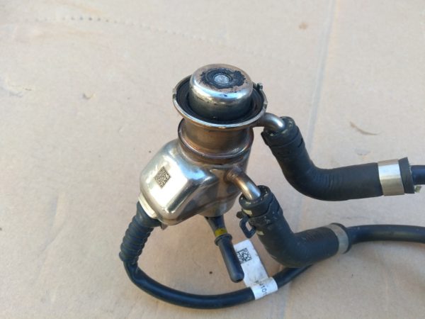 Injector aditiv adblue Audi A3 8V 04L131113K 04L 131 113 K - Dezmembrari Auto