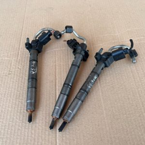Injector injectoare 3.0 tdi DCP DCPC 286 cp Audi Q5 Fy A4 A5 A6 Q7 059130277DS 059 130 277 DS - Dezmembrari Auto
