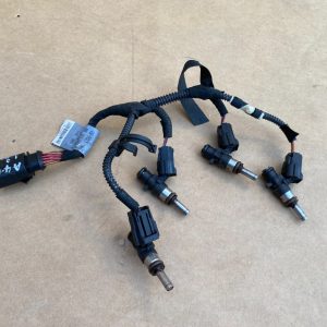 Injector injectoare benzina Audi A4 B8 1.8 tfsi 06L906031A 06L 906 031 A - Dezmembrari Auto