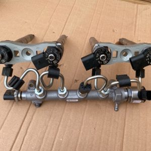 Injector injectoare Ford Tourneo Connect 2023 2.0 05L130277E la 0 km - Dezmembrari Auto