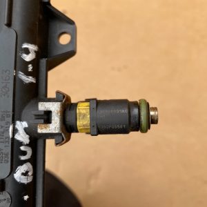 Injector injectoare VW Golf 5 plus 1.4i BUD 036906031AC 036 906 031 AC - Dezmembrari Auto