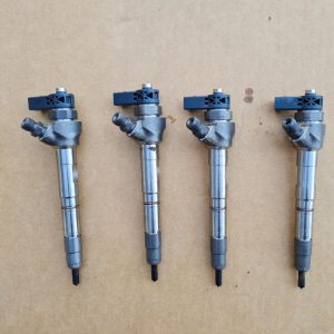 Injector injectoare VW Jetta 2017 2.0 tdi 04L130277AC 04L 130 277 AC - Dezmembrari Auto