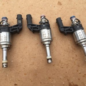 Injector injectoare VW Polo 2019 1.0 TSI DKZ 04E 906 036 AL 04E906036AL - Dezmembrari Auto