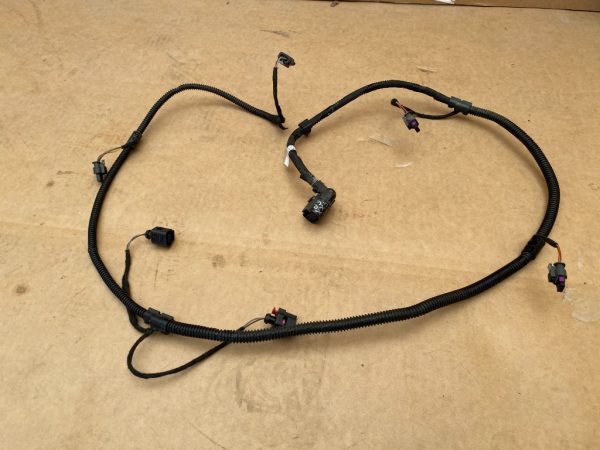 Instalatie electrica bara spate modelul cu 4 senzori VW Golf 7 hatchback - Dezmembrari Auto