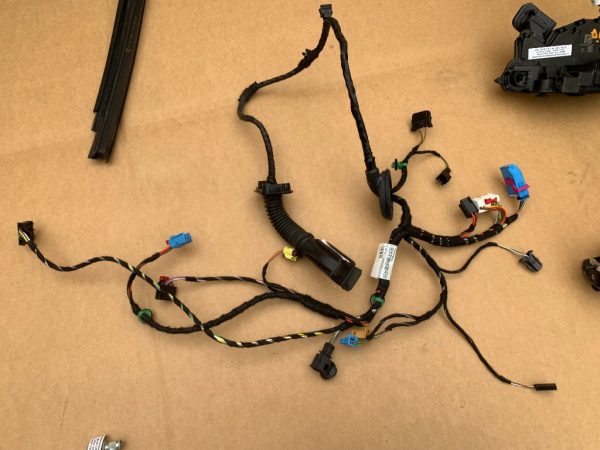 Instalatie electrica usa dreapta fata VW Golf 7 2019 5G2971162CJ 5G2 971 162 CJ (volan dreapta) - Dezmembrari Auto