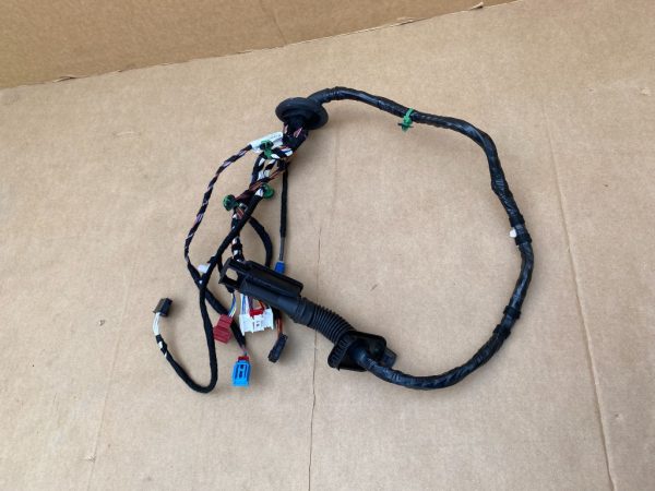 Instalatie electrica usa stanga fata VW Arteon 3G8971120DC 3G8 971 120 DC la 0 km - Dezmembrari Auto