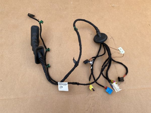 Instalatie electrica usa stanga fata VW Caddy Ford Tourneo Connect 2023 2K8971161AM 2K8 971 161 AM la 0 km - Dezmembrari Auto