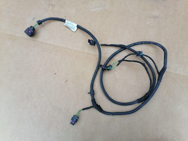 Instalatie senzori parcare fata cu 4 senzori VW Jetta 5CU971095C 5CU 971 095 C - Dezmembrari Auto