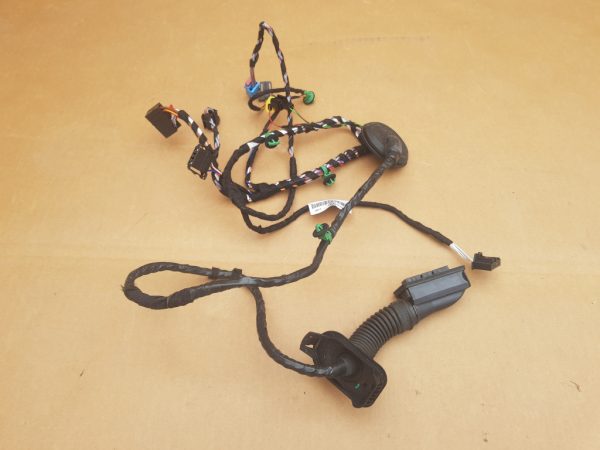 Instalatie usa VW Passat B8 3G1971121M 3G1 971 121 M - Dezmembrari Auto
