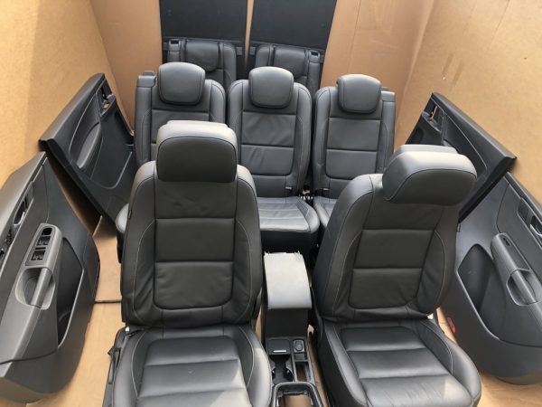 Interior complet piele VW Sharan 7N din 2019 cu 5 locuri - Dezmembrari Auto