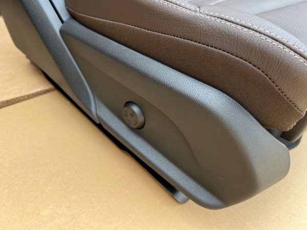 Interior scaune banchete fete usi cotiera piele maro Mercedes GLC X253 din 2017 la 0 km - Dezmembrari Auto - imagine 3