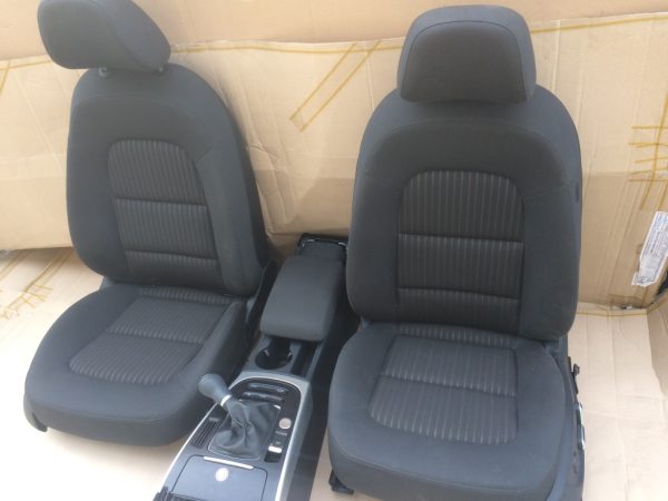 interior textil Audi A4 B8 2015 - scaune fata full electrice cu incalzire, banchete spate, cotiera - Dezmembrari Auto