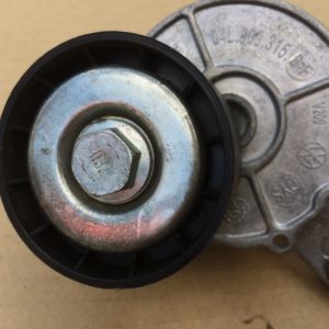 4L0903315B 04L 903 315 B Intinzator cu rola VW Passat B8 - Dezmembrari Auto
