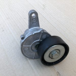 Intinzator curea VW Arteon 2.0 tdi 04L903315B 04L 903 315 B la 0 km - Dezmembrari Auto